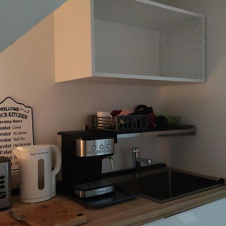 Surrey Quays Residency - Serviced Rooms ロンドン エクステリア 写真